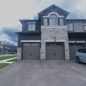 Holiday home Tranquil Nest By The Airport Ottawa